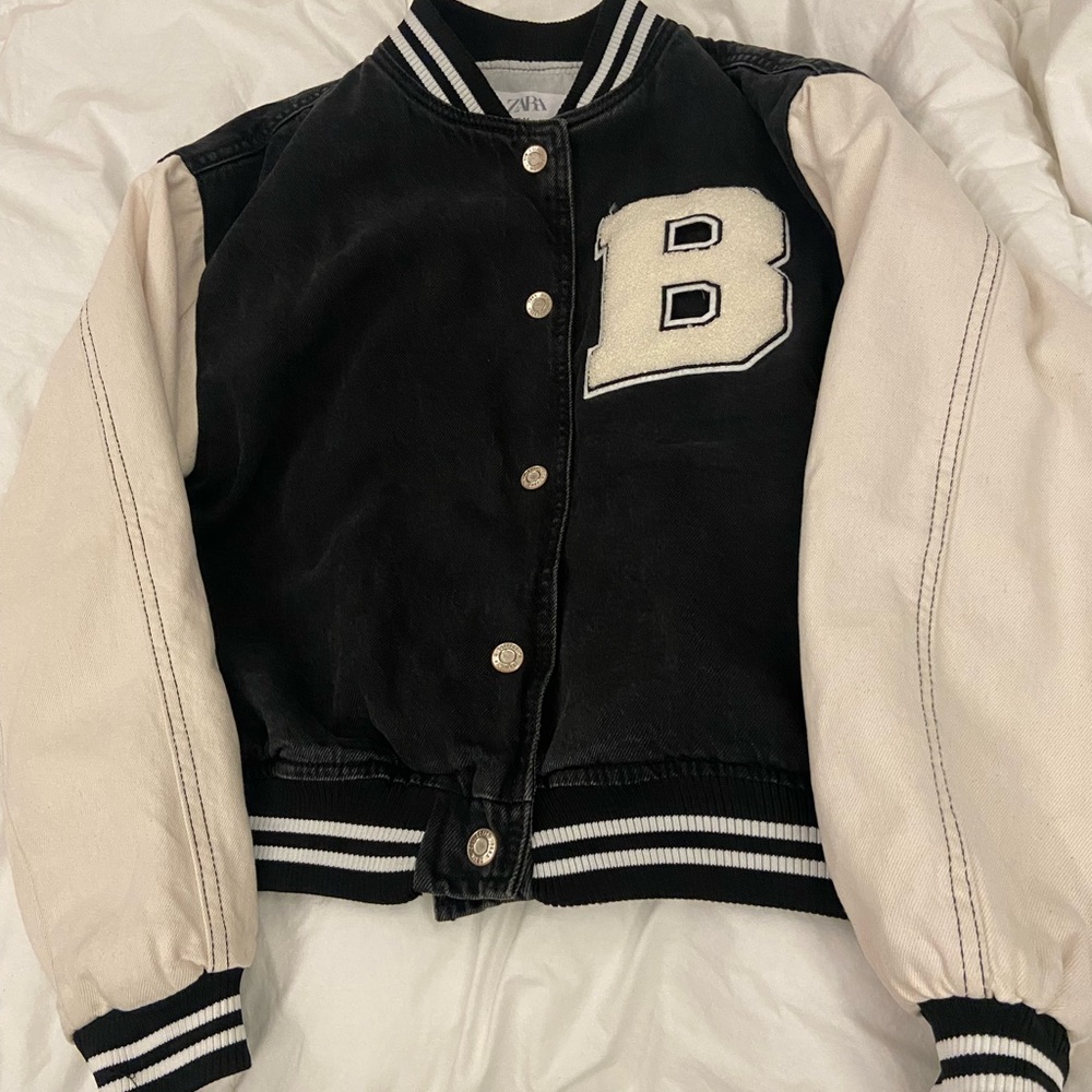 Zara Varsity Jacket(crop)